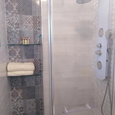 Le Palais Du Tropique Vue 5e Etage Avec Ascenseur *